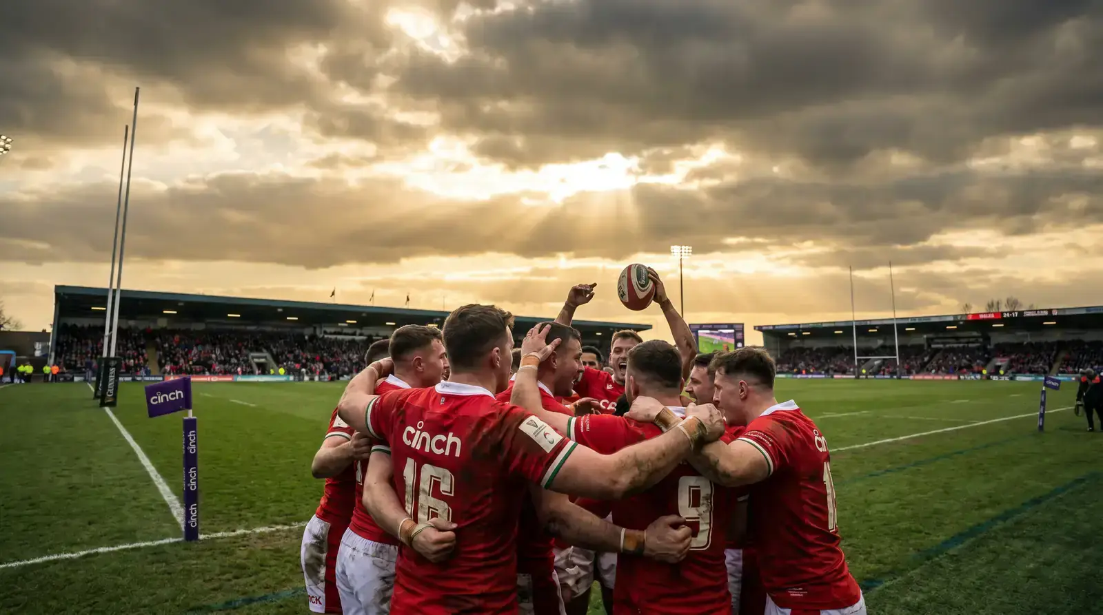 Six Nations rugby union side celebrating together as they close in on a Grand Slam